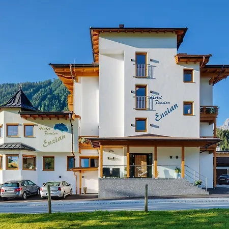 Enzian Hotel
