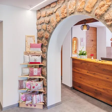 Hotel Enzian Pertisau